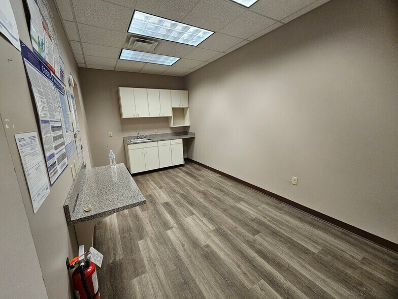 More Photos Of 470-479 Jeffers St, Dubois Office For Lease