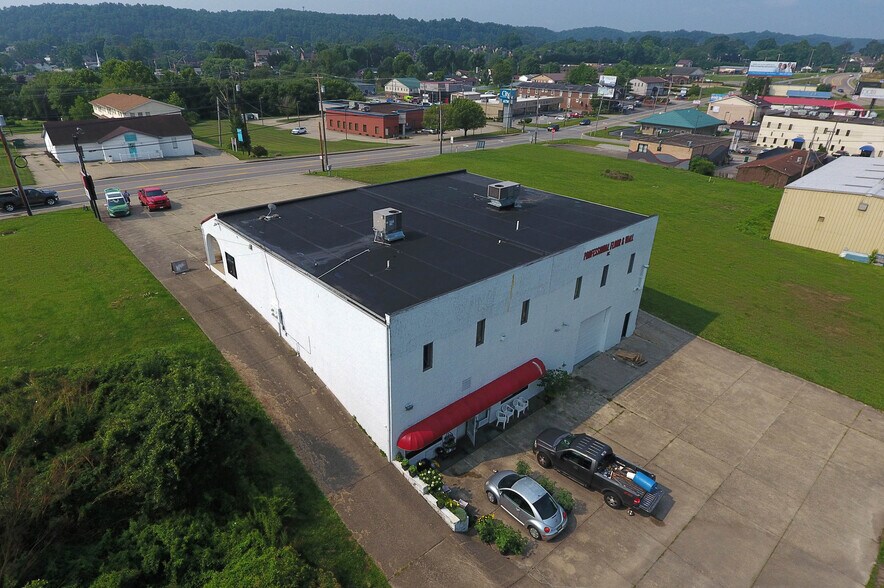 More Photos Of 4495 Teays Valley Rd, Scott Depot General Retail For Sale