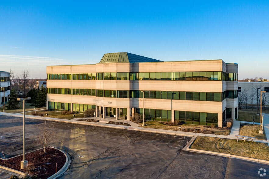 More Photos Of 9779 S Franklin Dr, Franklin Office For Lease