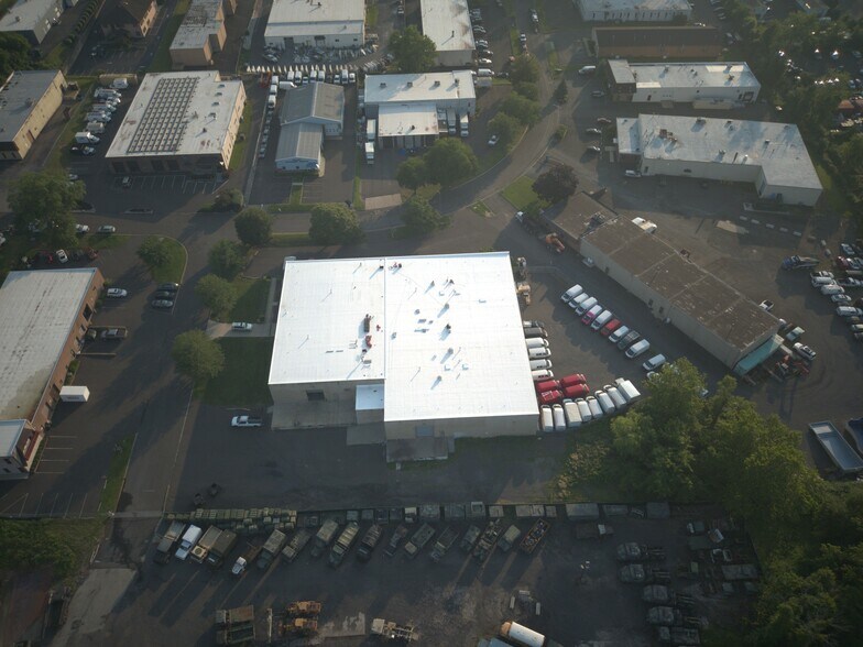 Primary Photo Of 1701 Loretta Ave, Feasterville Warehouse For Lease