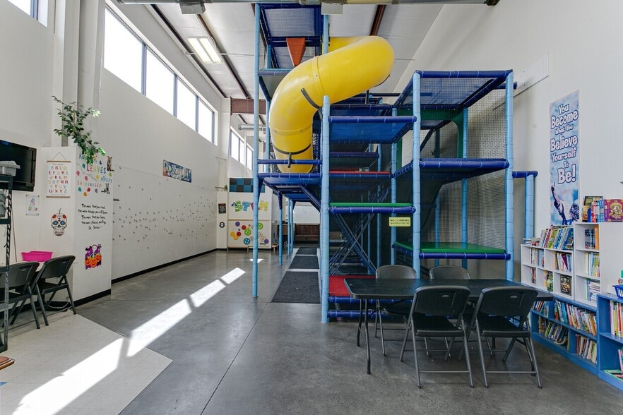 More Photos Of 2426 New Dorset Rd, Powhatan Daycare Center For Sale