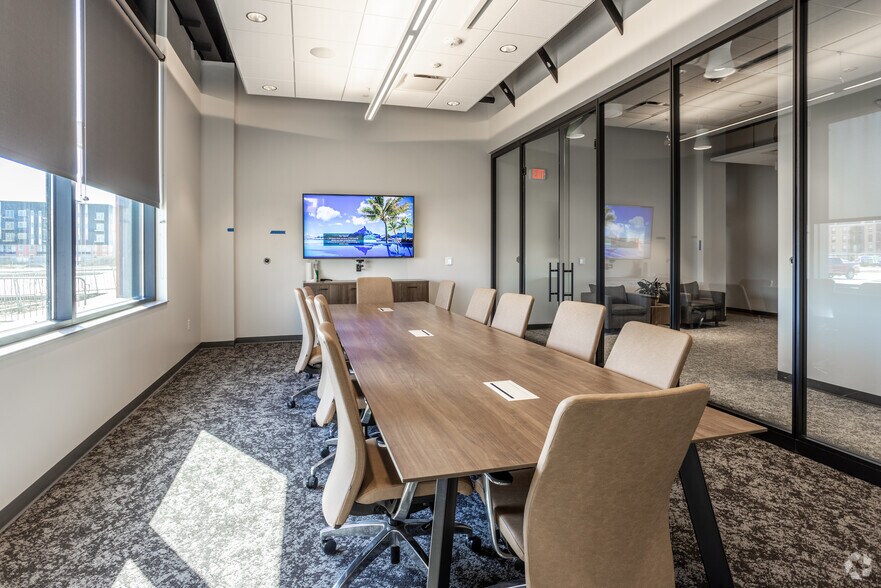 More Photos Of 220 SW 9th St, Des Moines Office For Lease