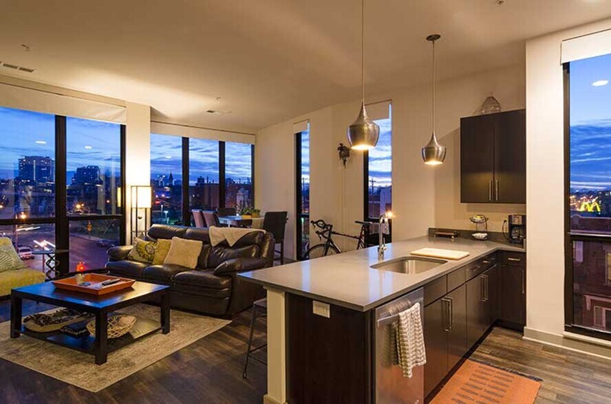 More Photos Of 2310 N Oakland Ave, Milwaukee Apartments For Lease