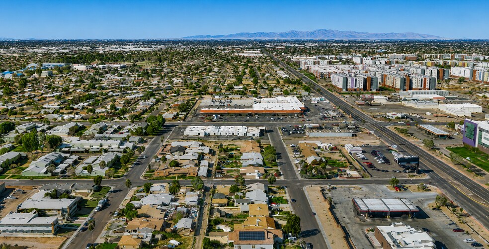 More Photos Of 4803-4825 N 27th Ave, Phoenix General Retail For Lease