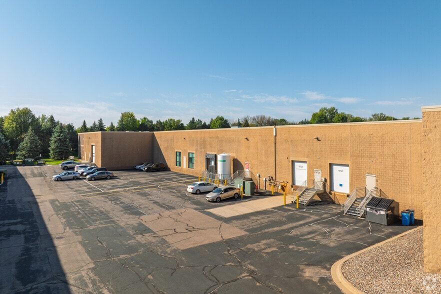 More Photos Of 18651-18691 Lake Dr E, Chanhassen Unknown For Lease
