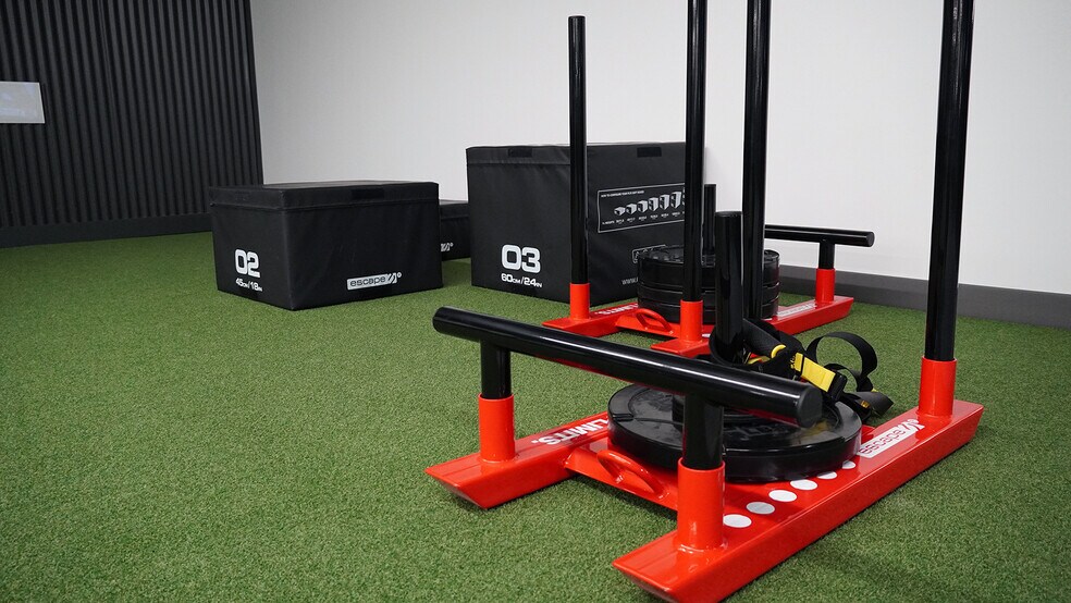 More Photos Of 101 E 2nd St, Tulsa Office For Lease