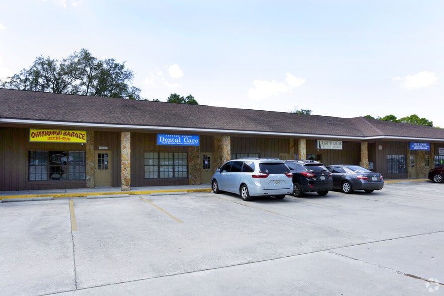 More Photos Of 1014 W Dr. Martin Luther King Jr Blvd, Seffner General Retail For Lease