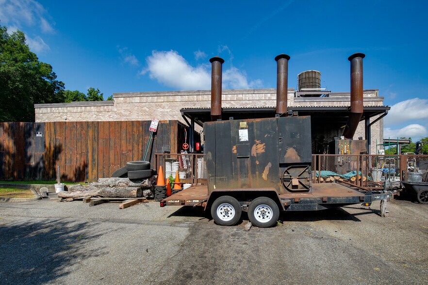 More Photos Of 8205 W Broad St, Richmond Restaurant For Sale