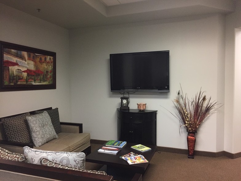 More Photos Of 480-518 W 800 N, Orem Medical For Lease