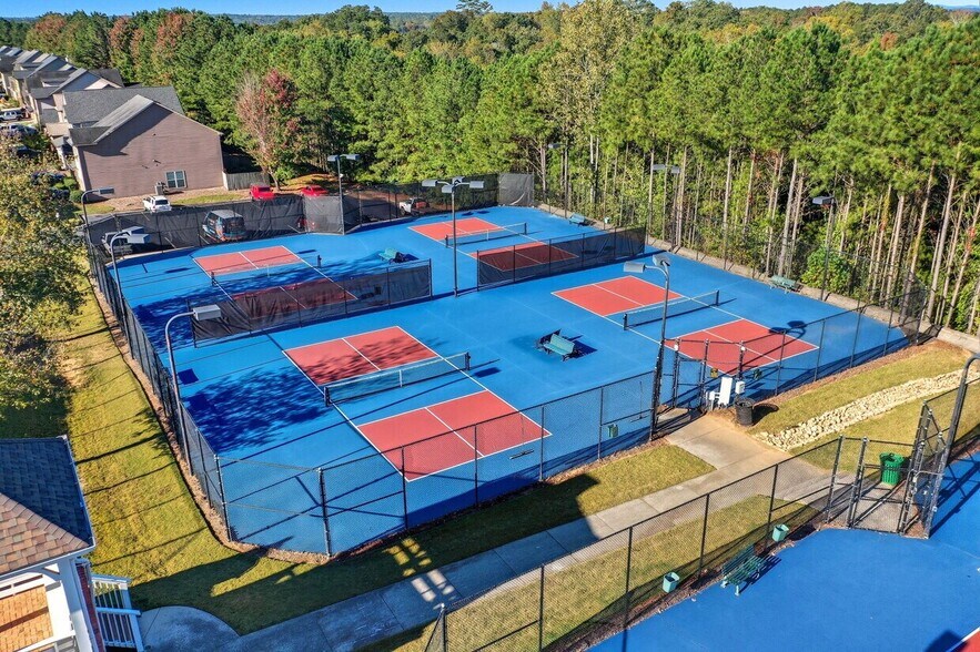 More Photos Of 1600 River Park Blvd, Woodstock Office For Sale