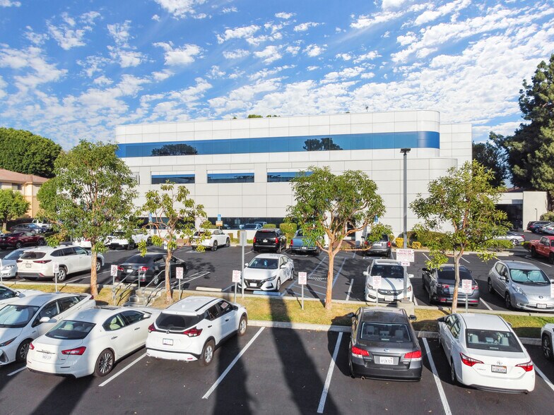 More Photos Of 8135 S Painter Ave, Whittier Medical For Lease