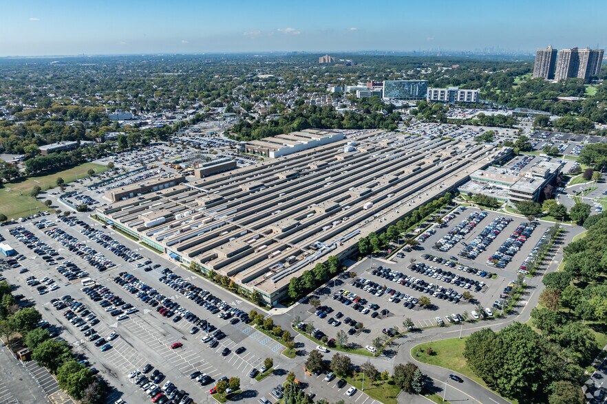 More Photos Of 1111 Marcus Ave, New Hyde Park Office For Lease