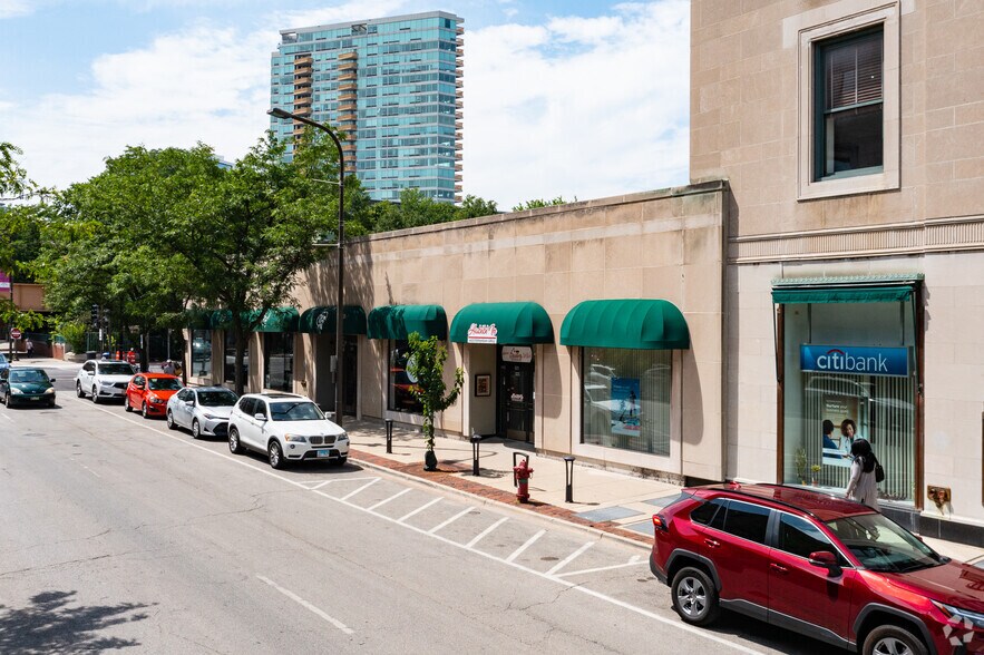 More Photos Of 1709 Benson Ave, Evanston Storefront For Lease