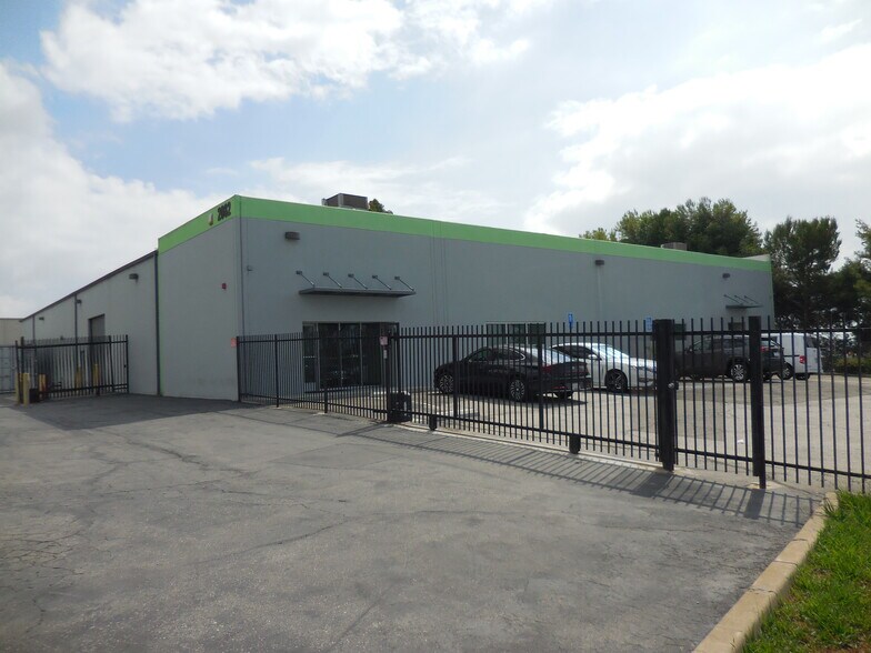 More Photos Of 2082 E Gladwick St, Compton Industrial For Lease