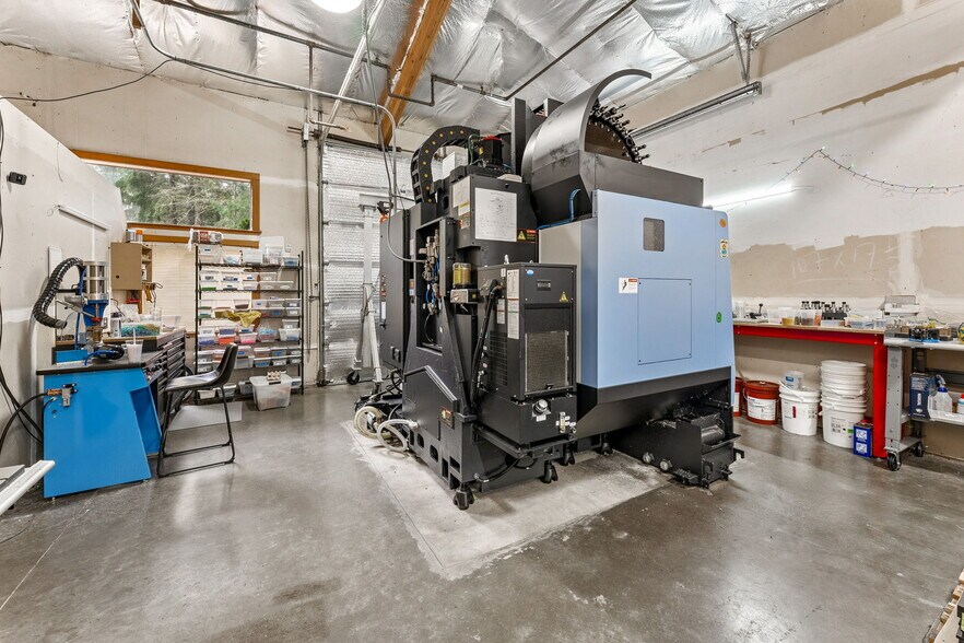 More Photos Of , Kingston Unknown For Sale