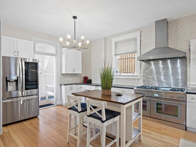 More Photos Of 1554 N Pennsylvania St, Denver Apartments For Sale