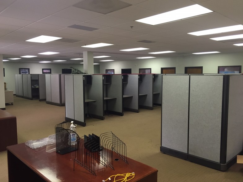 More Photos Of 4355 International Blvd, Norcross Light Distribution For Lease