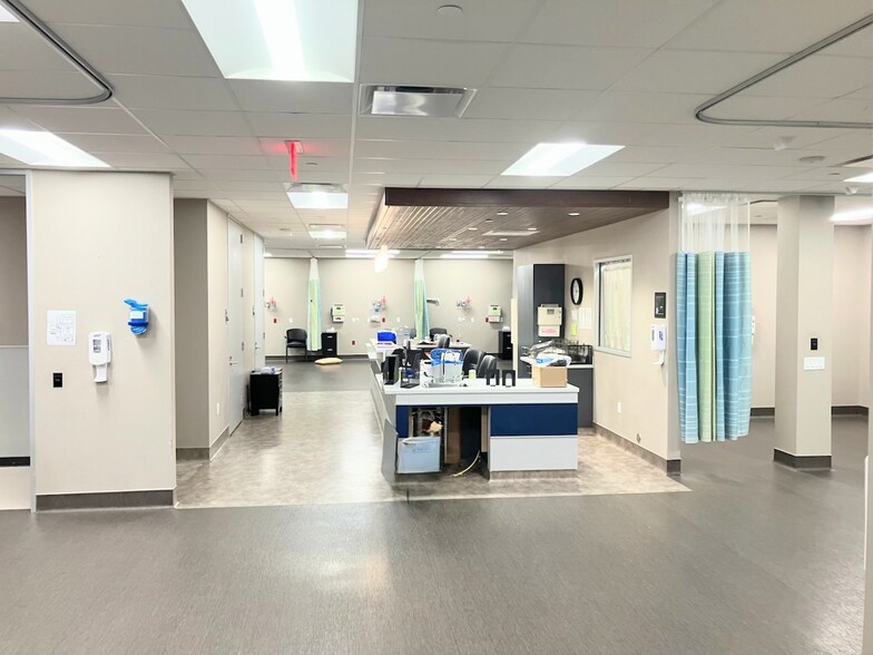 More Photos Of 1246 N FM 3083 W, Conroe Medical For Lease