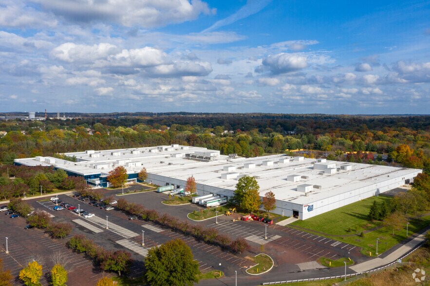 More Photos Of 2750 Morris Rd, Lansdale Distribution For Lease