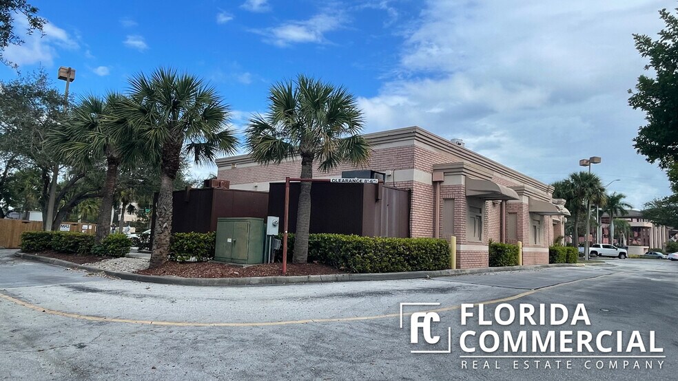 More Photos Of 726 SW Federal Hwy, Stuart Fast Food For Lease