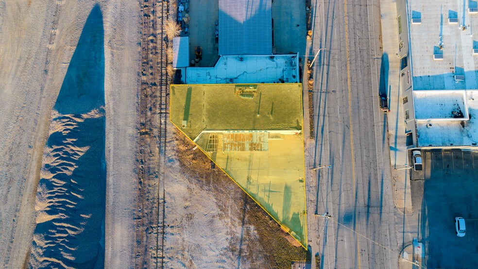 More Photos Of 3054 Southwest Blvd, Kansas City Warehouse For Sale