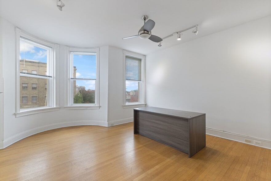 More Photos Of 34 E 25th St, Baltimore Office Residential For Sale