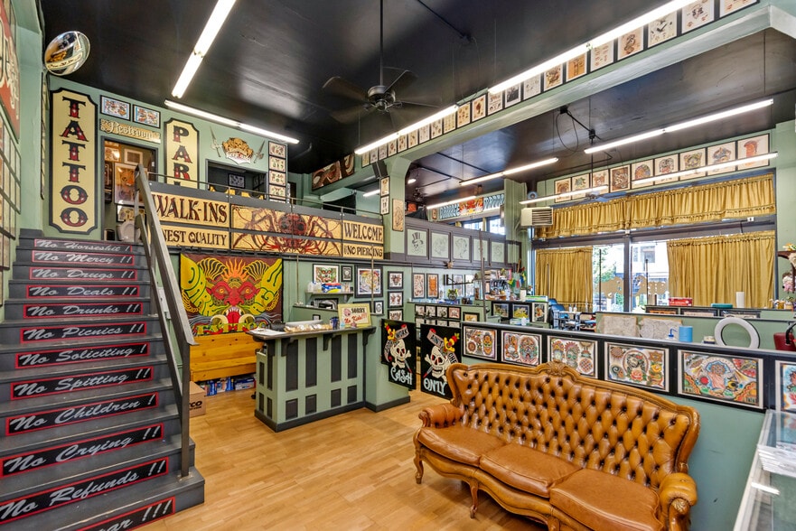 More Photos Of 1205 E Pike St, Seattle Loft Creative Space For Lease