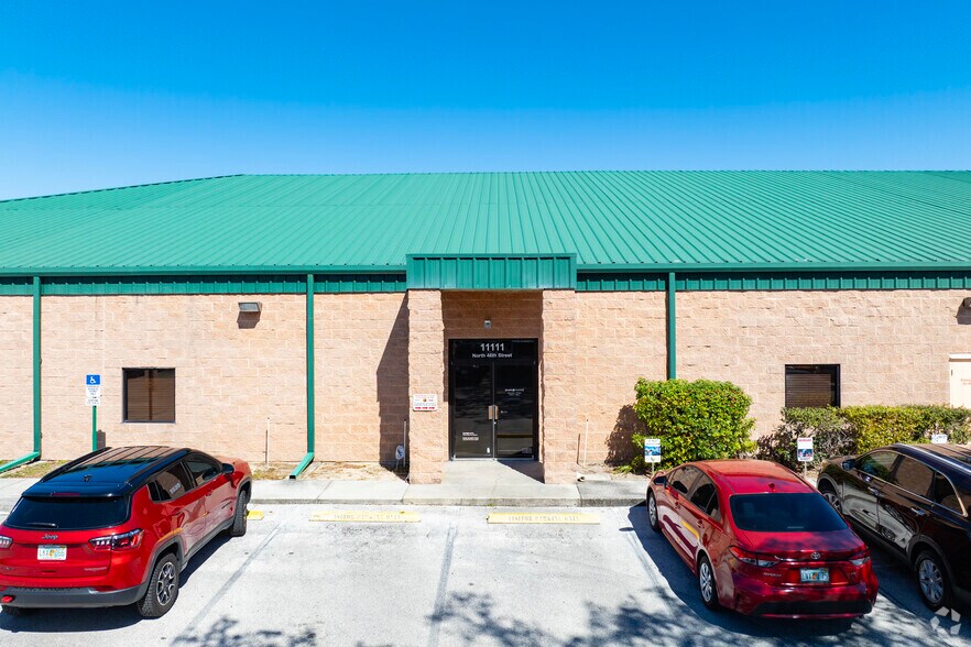 More Photos Of 11111 N 46th St, Tampa Research And Development For Sale