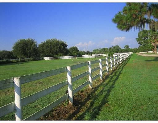 More Photos Of 2400 Lorraine Rd, Sarasota Land For Sale