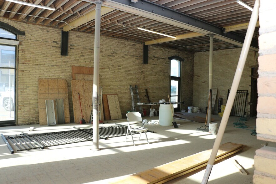 More Photos Of 610 Front St, Casselton Office For Lease