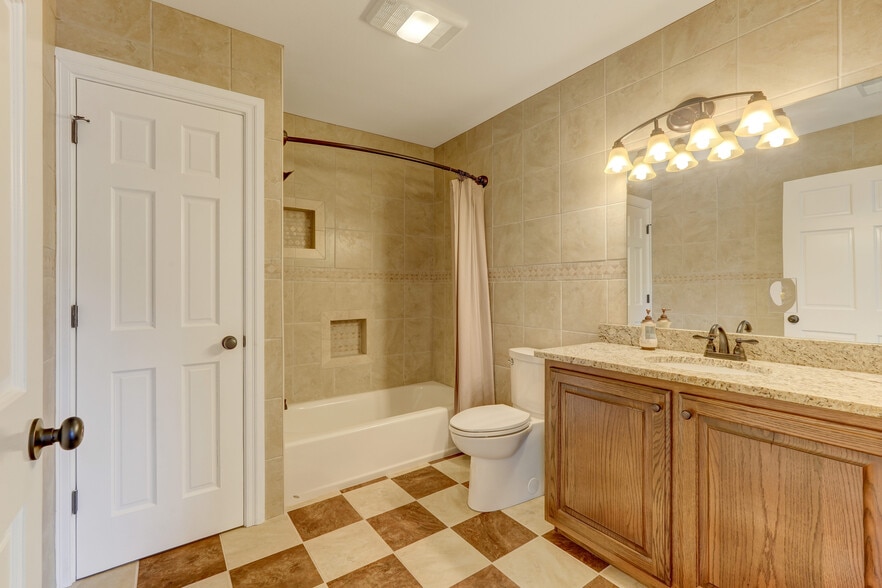 More Photos Of 178 Slaydon Rd, Eden Specialty For Sale