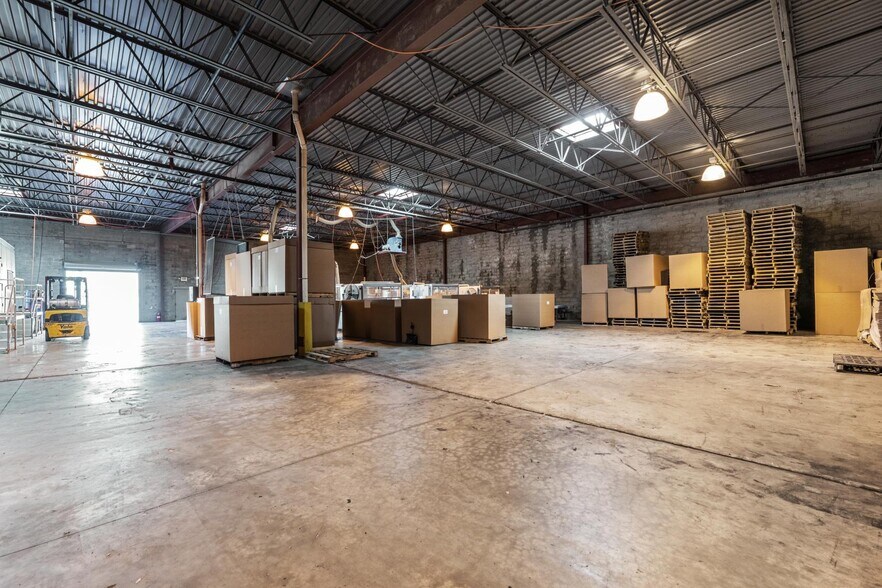 Primary Photo Of 120-122 S 20th St, Irvington Warehouse For Sale