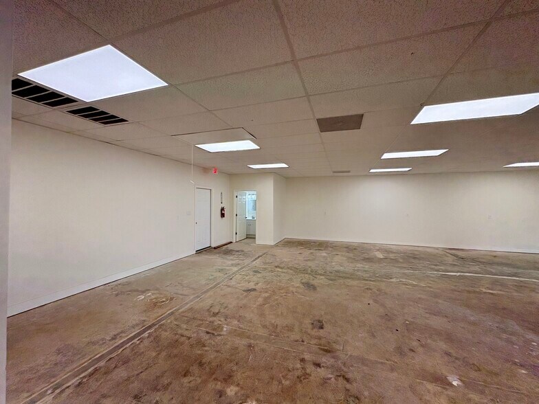 More Photos Of 331-335 Reese St, Bay Saint Louis Office For Sale