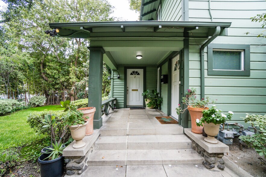 More Photos Of 301-303 N Hudson Ave, Pasadena Apartments For Sale