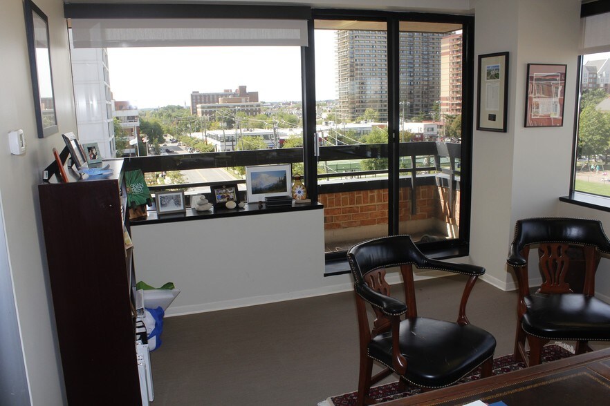 More Photos Of 1001 N Fairfax St, Alexandria Office For Lease