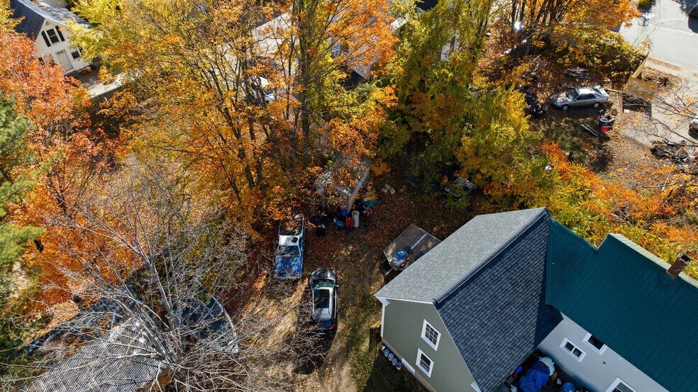 More Photos Of 158 Court St, Laconia Apartments For Sale