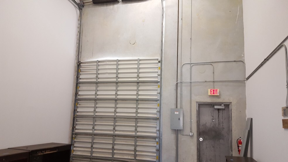 More Photos Of 2755 Vista Pky, West Palm Beach Coworking Space
