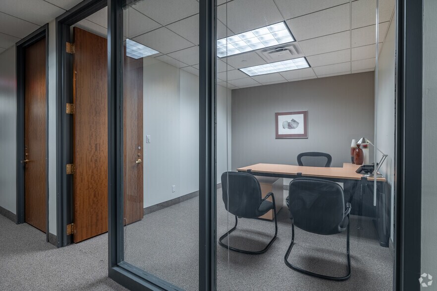 Photo of 13rd Floor Ste Office for 1