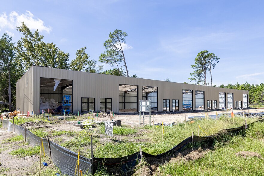 Primary Photo Of 4586 Sunbeam Rd, Jacksonville Flex For Lease