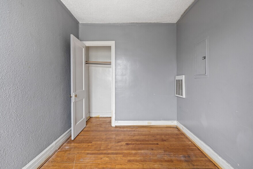 More Photos Of 1055 Philip St, Detroit Apartments For Sale