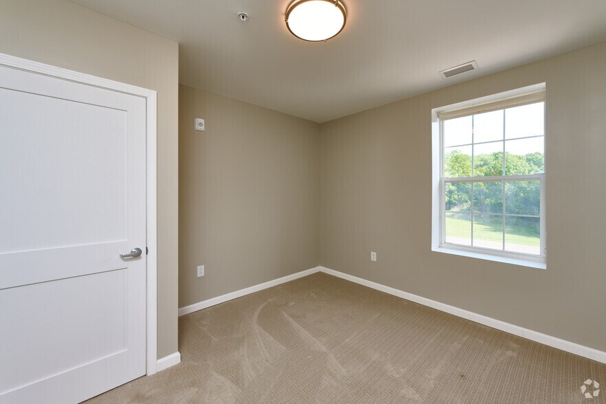 More Photos Of 1550 Empire Blvd, Webster Apartments For Sale