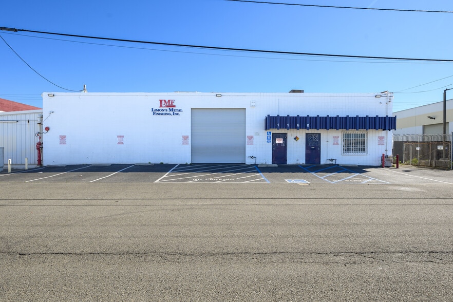 More Photos Of 1160 Mercantile St, Oxnard Manufacturing For Sale