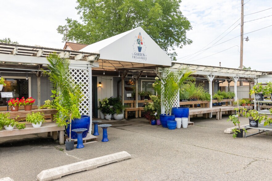 More Photos Of 29350 Matthewstown Rd, Easton Garden Center For Sale