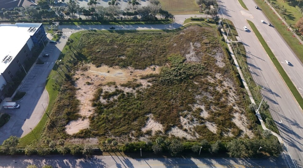 More Photos Of 18900 Pines Blvd, Pembroke Pines Land For Sale