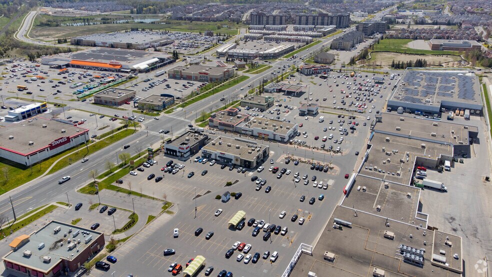 More Photos Of 7710 Markham Rd, Markham Restaurant For Lease