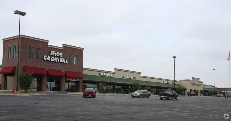 More Photos Of 1402-1498 W Old Highway 40, Odessa Unknown For Lease