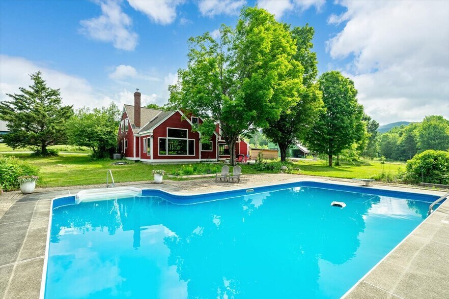 More Photos Of 722 Babbling Brook Rd, Bakersfield Specialty For Sale
