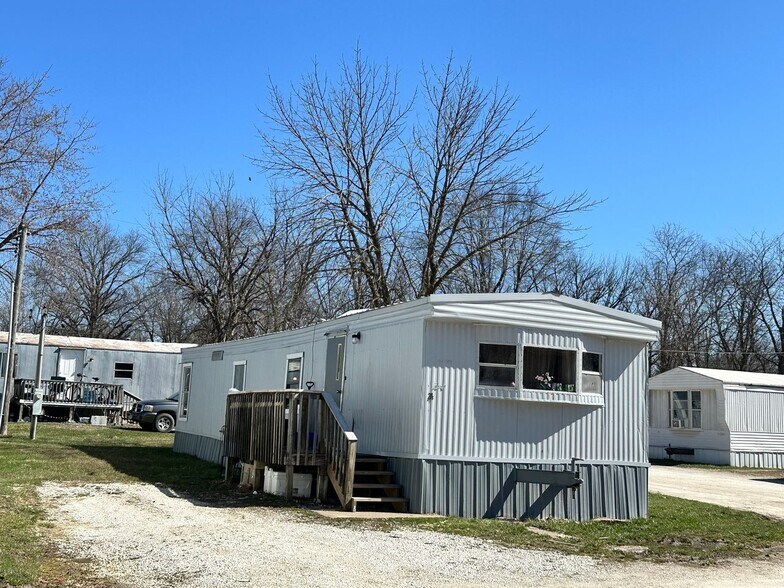 More Photos Of , Moberly Unknown For Sale