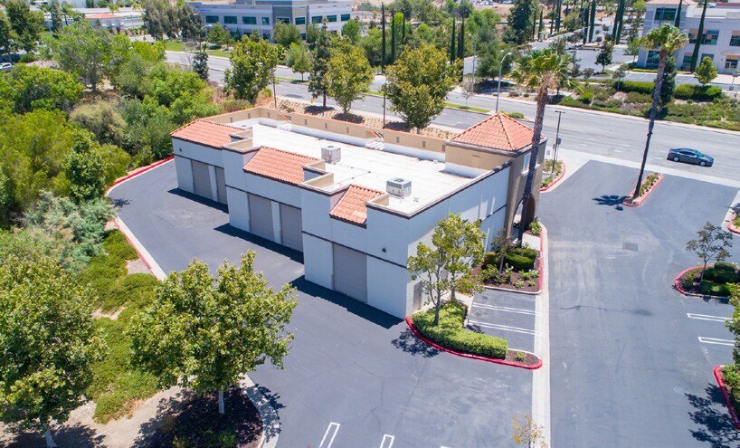 More Photos Of 7891 Mission Grove Pky, Riverside Unknown For Lease