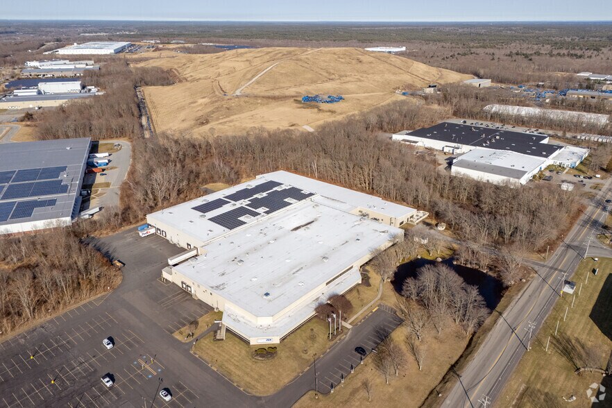 More Photos Of 600 Airport Rd, Fall River Manufacturing For Lease